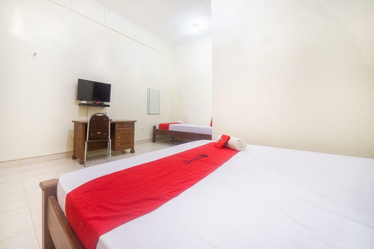 Reddoorz Near Nusa Cendana University Kupang  Eksteriør billede