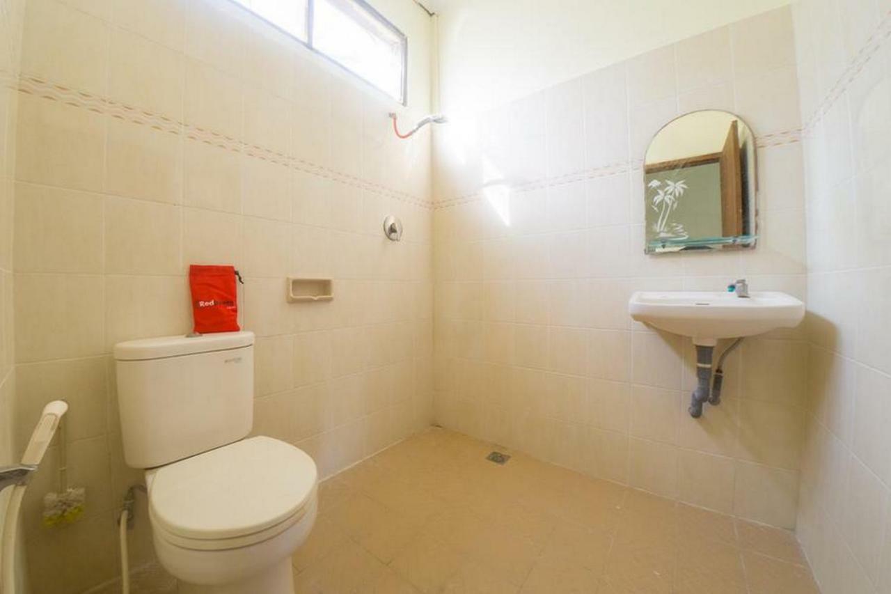 Reddoorz Near Nusa Cendana University Kupang  Eksteriør billede