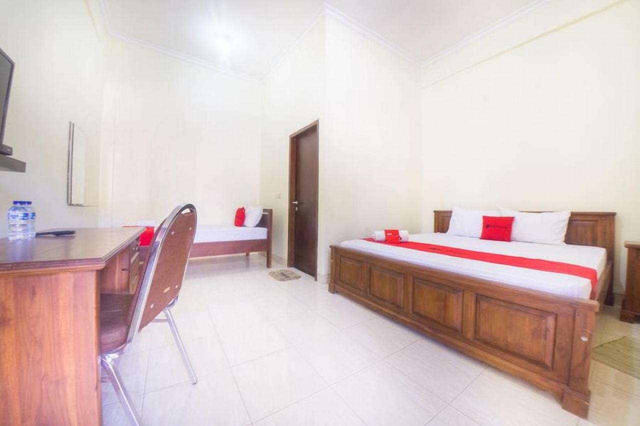 Reddoorz Near Nusa Cendana University Kupang  Eksteriør billede